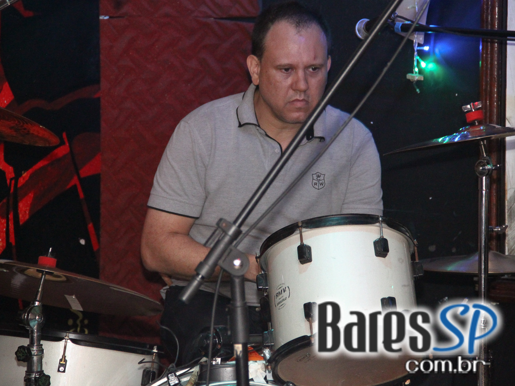 Kabul recebeu grupo Dialeto que animou a noite de quarta-feira Kabul recebeu grupo Dialeto que animou a noite de quarta-feira