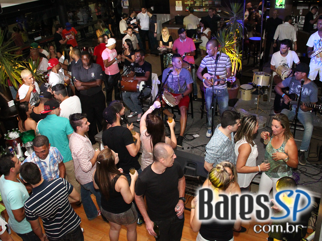 Bar Santa Julia ofereceu programação especial no sábado Bar Santa Julia ofereceu programação especial no sábado