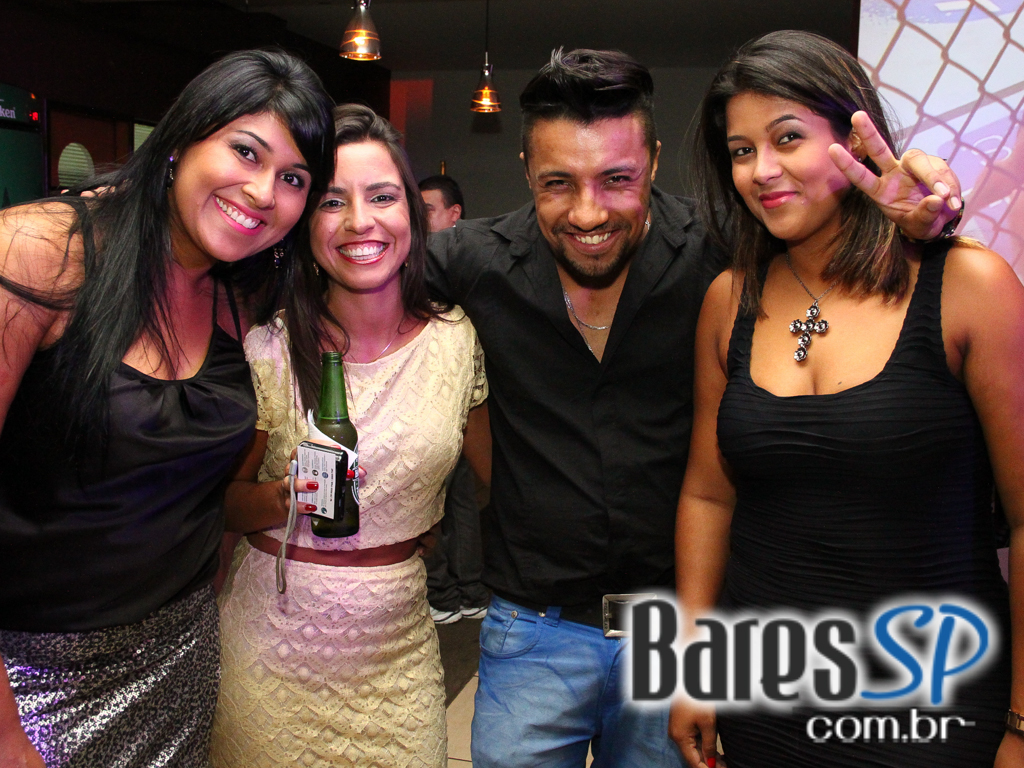 Bar Santa Julia ofereceu programação especial no sábado Bar Santa Julia ofereceu programação especial no sábado