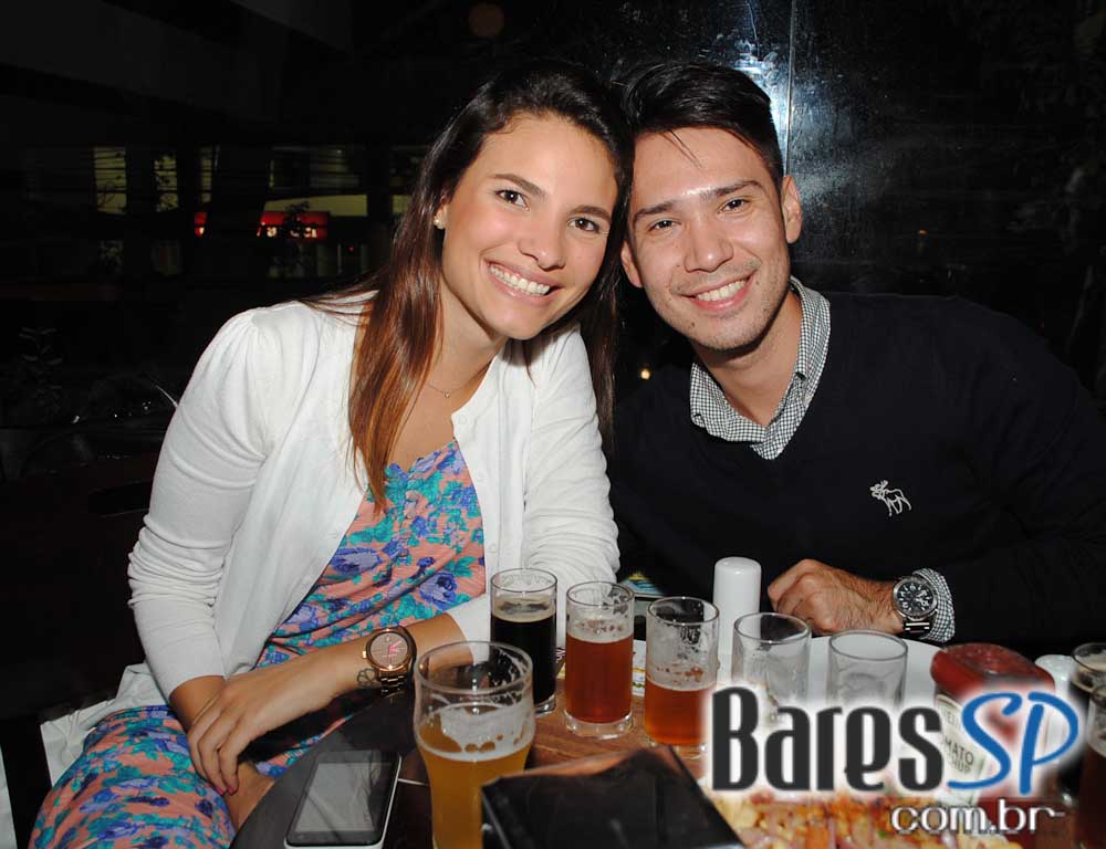 Banda 1 agitou o happy hour de quinta-feira da Cervejaria Nacional