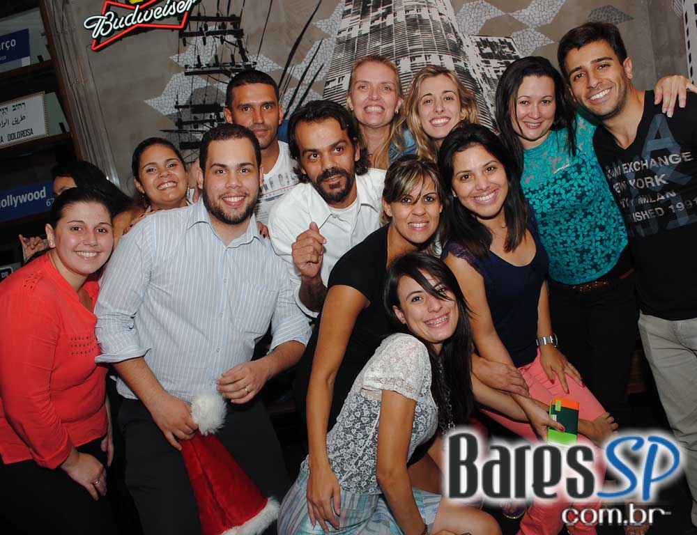 Rodrigo e Edu animaram a noite de quinta-feira do Public Bar e After Bar Rodrigo e Edu animaram a noite de quinta-feira do Public Bar e After Bar