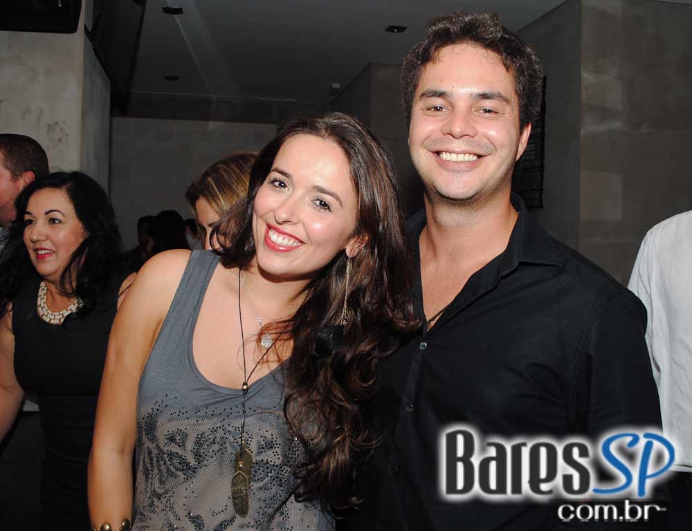 Rodrigo e Edu animaram a noite de quinta-feira do Public Bar e After Bar Rodrigo e Edu animaram a noite de quinta-feira do Public Bar e After Bar
