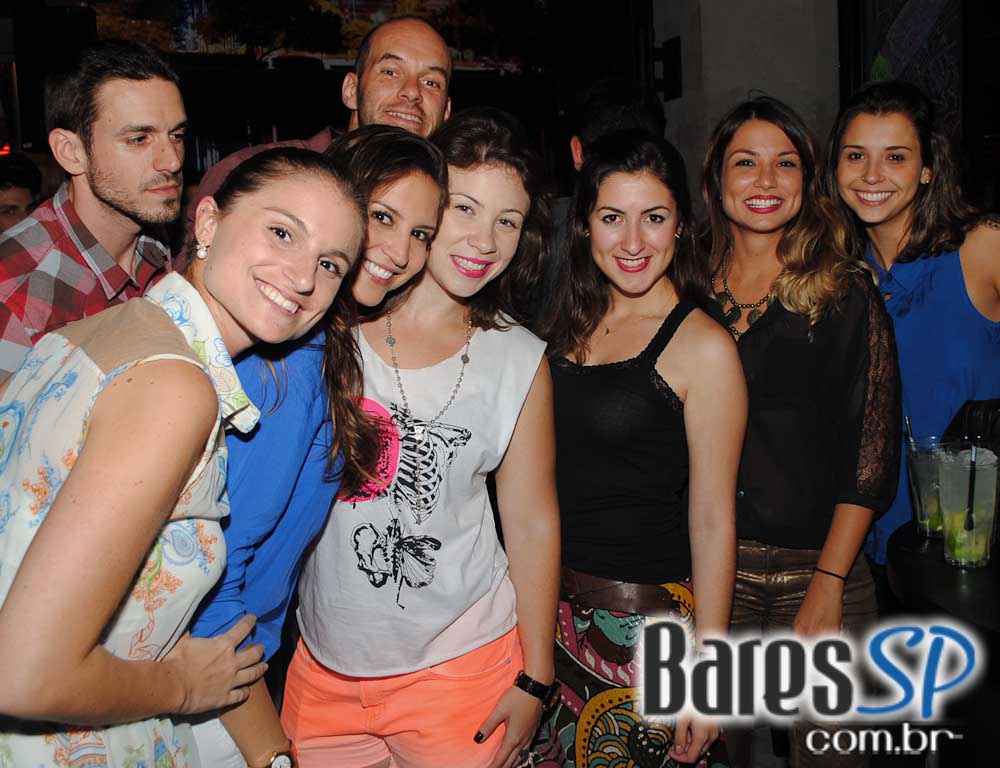 Rodrigo e Edu animaram a noite de quinta-feira do Public Bar e After Bar Rodrigo e Edu animaram a noite de quinta-feira do Public Bar e After Bar