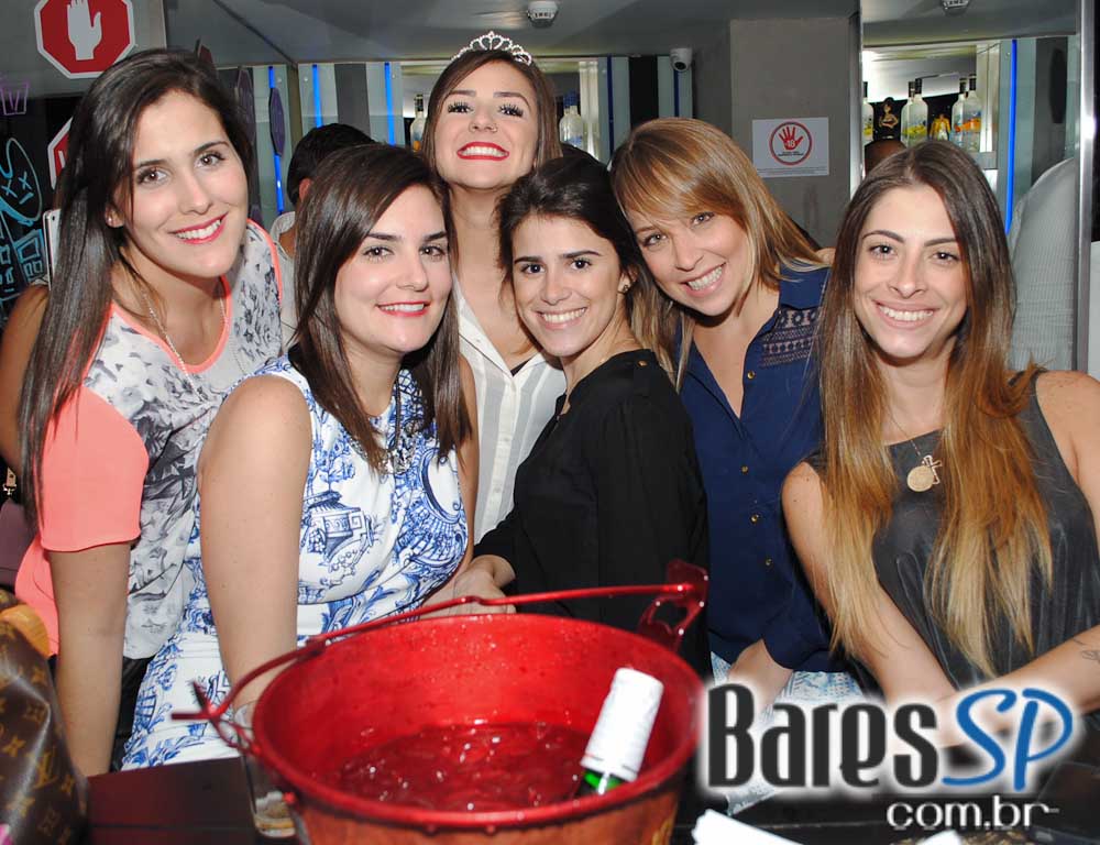 Rodrigo e Edu animaram a noite de quinta-feira do Public Bar e After Bar Rodrigo e Edu animaram a noite de quinta-feira do Public Bar e After Bar