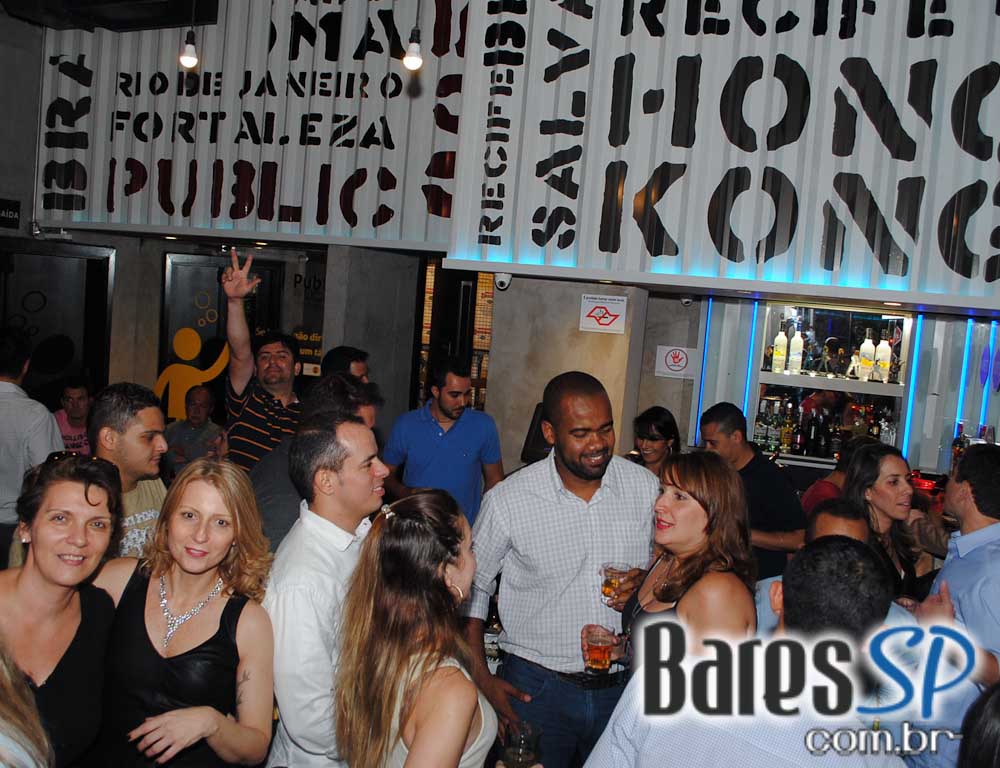 Rodrigo e Edu animaram a noite de quinta-feira do Public Bar e After Bar Rodrigo e Edu animaram a noite de quinta-feira do Public Bar e After Bar
