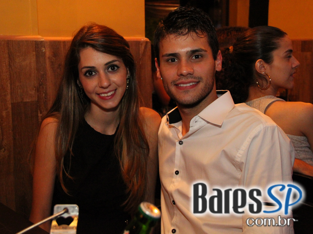 Música ao vivo e cardápio variado no sábado do Boteco Madá Música ao vivo e cardápio variado no sábado do Boteco Madá