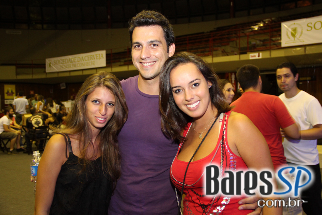 Sociedade da Cerveja apresentou feira que uniu cerveja, música e gastronomia no Esporte Clube Sírio Sociedade da Cerveja apresentou feira que uniu cerveja, música e gastronomia no Esporte Clube Sírio