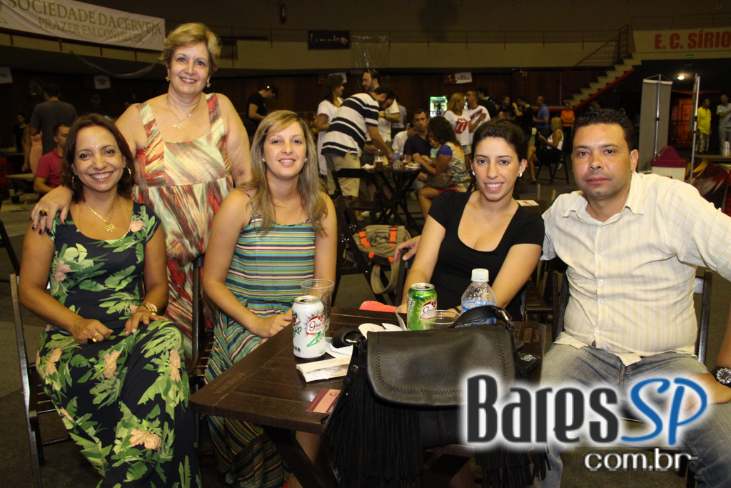 Sociedade da Cerveja apresentou feira que uniu cerveja, música e gastronomia no Esporte Clube Sírio Sociedade da Cerveja apresentou feira que uniu cerveja, música e gastronomia no Esporte Clube Sírio