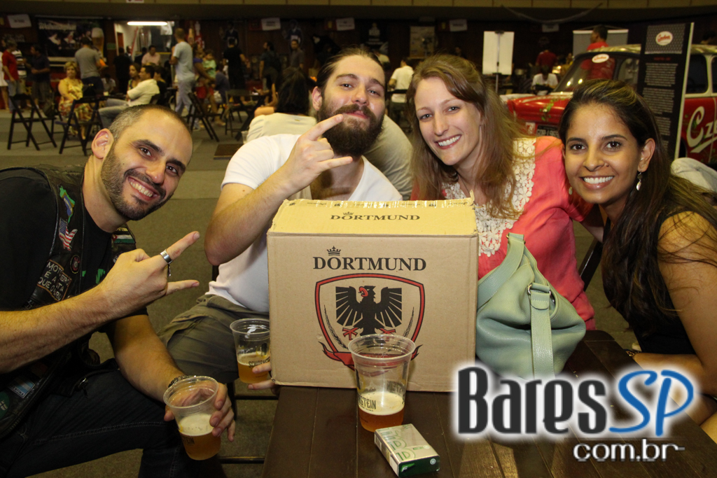 Sociedade da Cerveja apresentou feira que uniu cerveja, música e gastronomia no Esporte Clube Sírio Sociedade da Cerveja apresentou feira que uniu cerveja, música e gastronomia no Esporte Clube Sírio