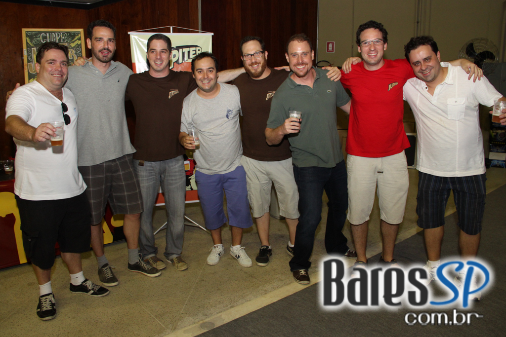 Sociedade da Cerveja apresentou feira que uniu cerveja, música e gastronomia no Esporte Clube Sírio Sociedade da Cerveja apresentou feira que uniu cerveja, música e gastronomia no Esporte Clube Sírio