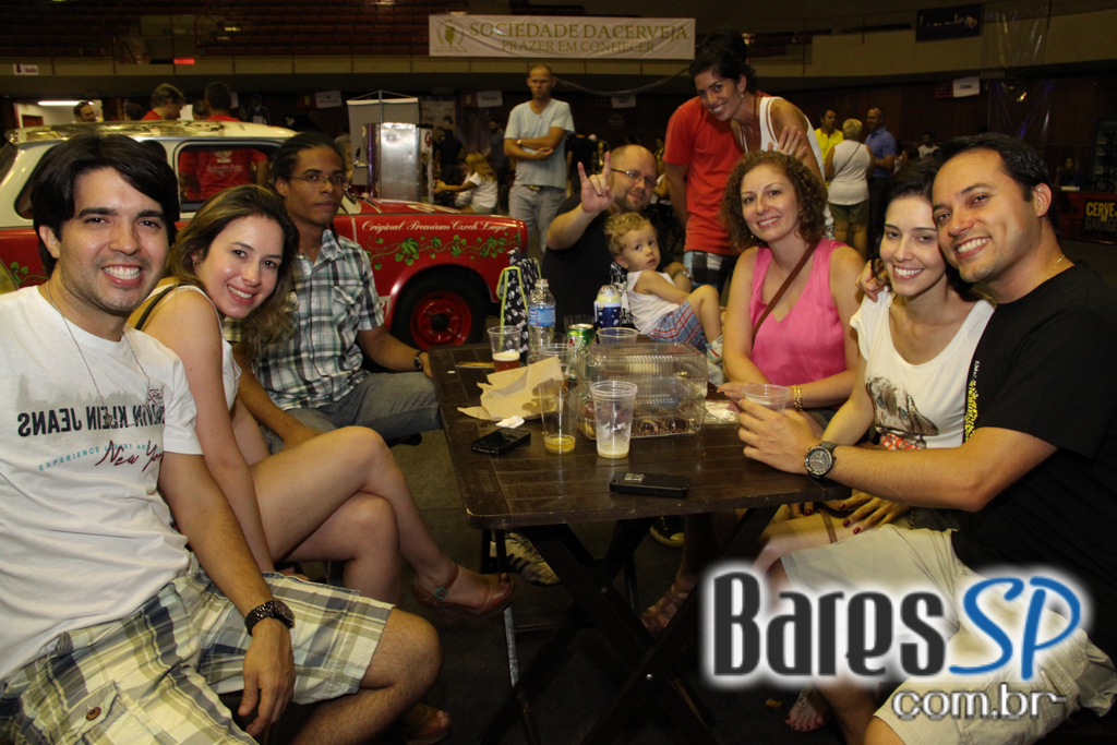 Sociedade da Cerveja apresentou feira que uniu cerveja, música e gastronomia no Esporte Clube Sírio Sociedade da Cerveja apresentou feira que uniu cerveja, música e gastronomia no Esporte Clube Sírio