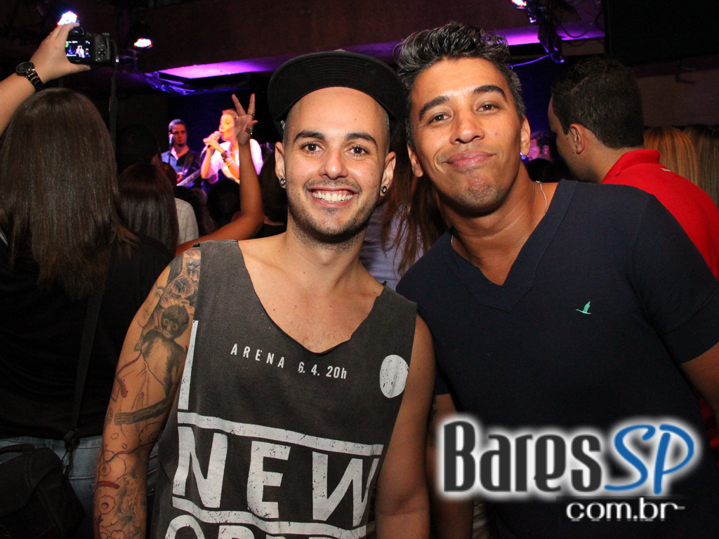 Show da cantora Luiza Possi no palco do Tom Jazz Show da cantora Luiza Possi no palco do Tom Jazz