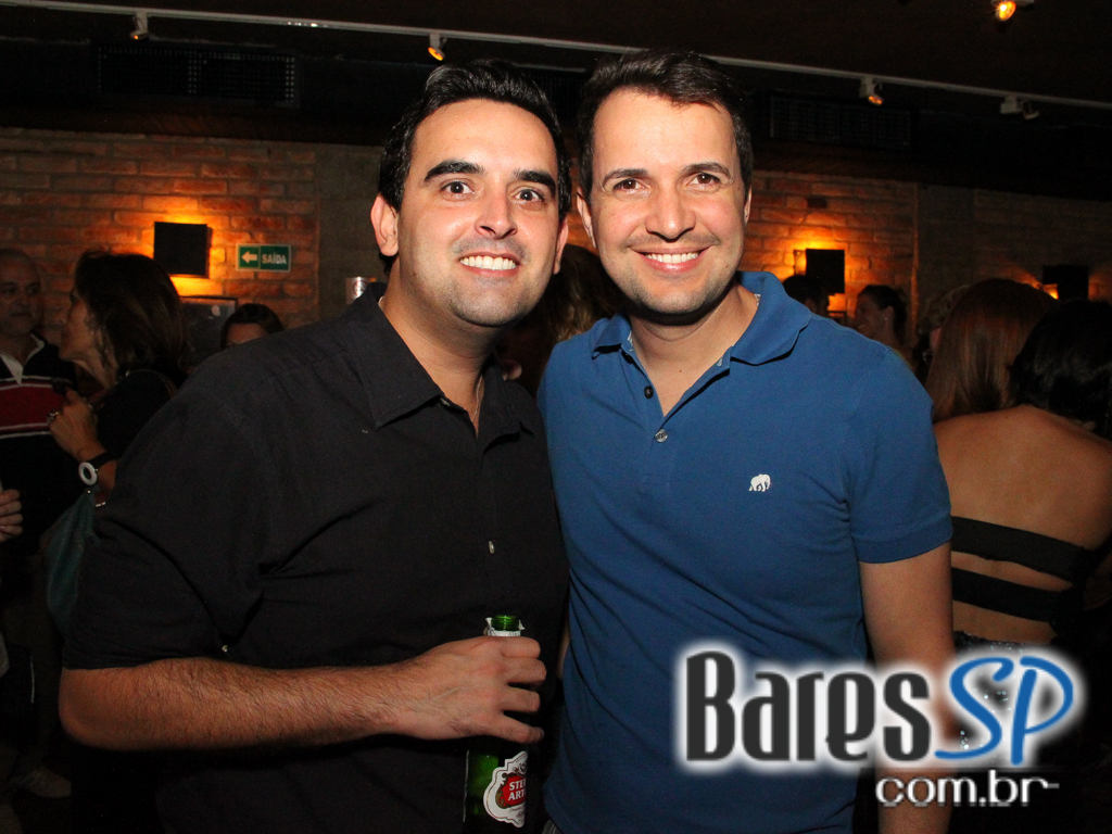 Show da cantora Luiza Possi no palco do Tom Jazz Show da cantora Luiza Possi no palco do Tom Jazz