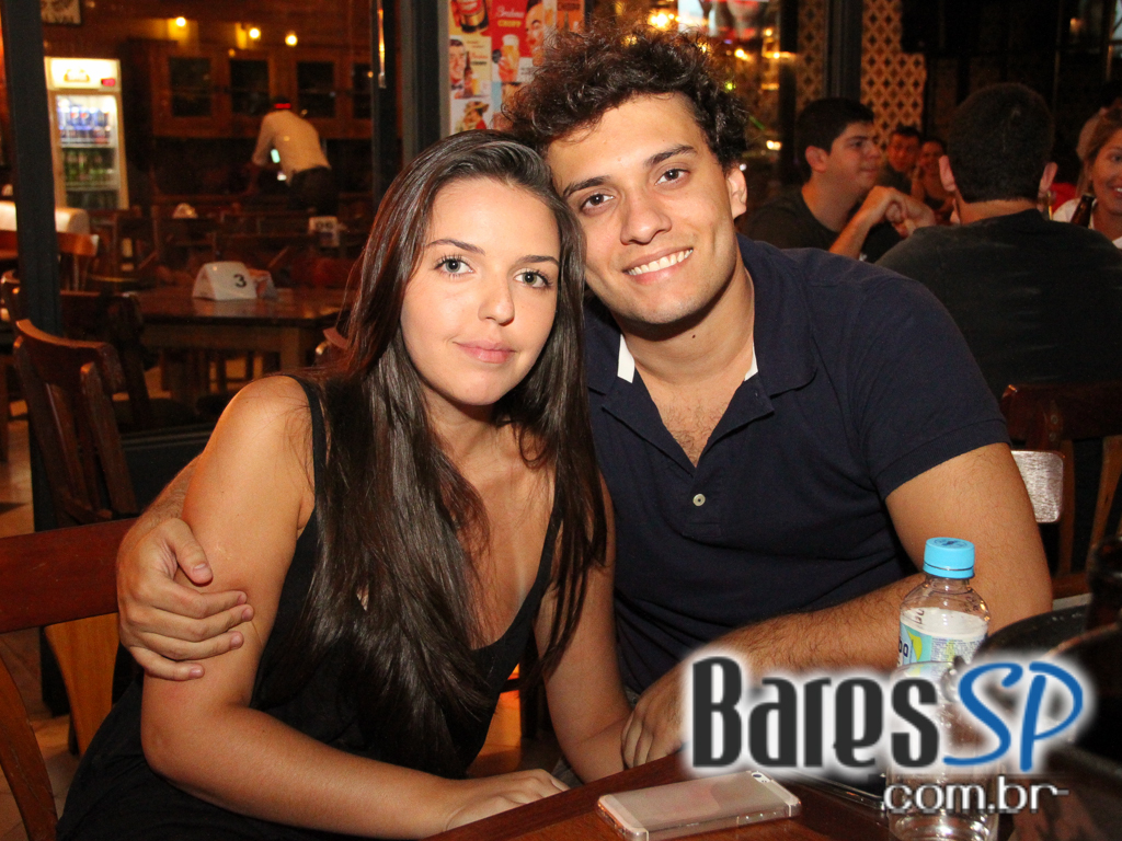 Open Bar no happy hour do Bar Seu Domingos na Vila Madalena Open Bar no happy hour do Bar Seu Domingos na Vila Madalena