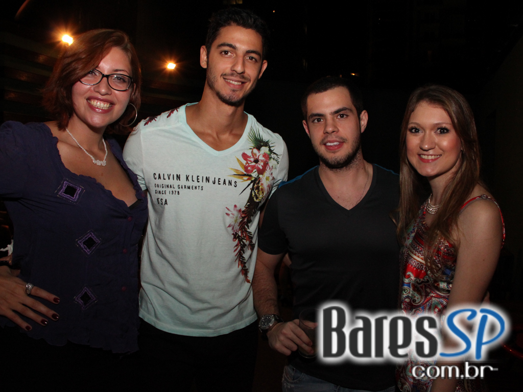 Deck Bar Itaim embalou a sexta-feira com happy hour especial Deck Bar Itaim embalou a sexta-feira com happy hour especial