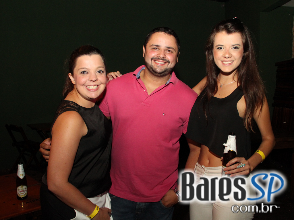 Deck Bar Itaim embalou a sexta-feira com happy hour especial Deck Bar Itaim embalou a sexta-feira com happy hour especial