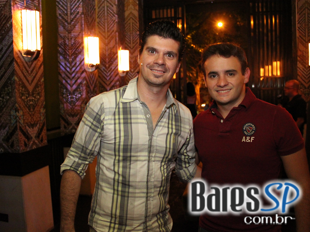 Panorama Bar inaugurou na segunda-feira no bairro de Jardim Paulista Panorama Bar inaugurou na segunda-feira no bairro de Jardim Paulista