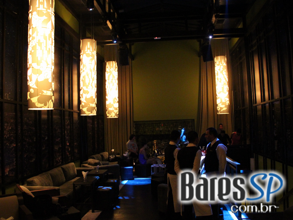 Panorama Bar inaugurou na segunda-feira no bairro de Jardim Paulista Panorama Bar inaugurou na segunda-feira no bairro de Jardim Paulista