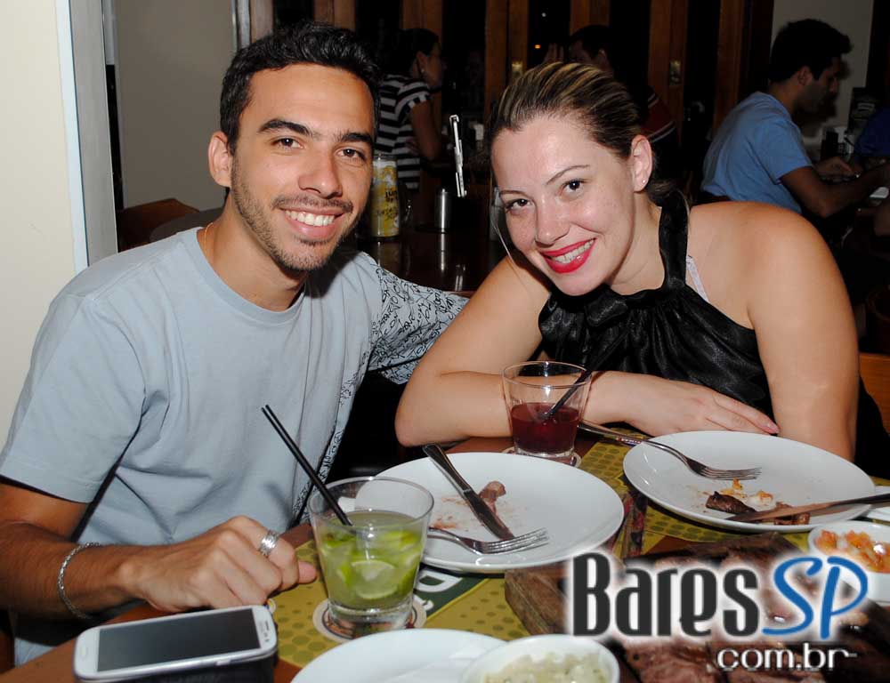 Jordão Bar ofereceu Happy Hour com chope gelado e petiscos Jordão Bar ofereceu Happy Hour com chope gelado e petiscos