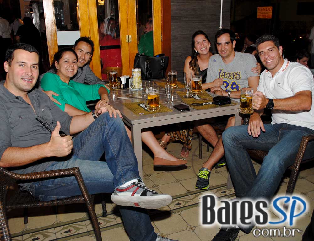 Jordão Bar ofereceu Happy Hour com chope gelado e petiscos Jordão Bar ofereceu Happy Hour com chope gelado e petiscos