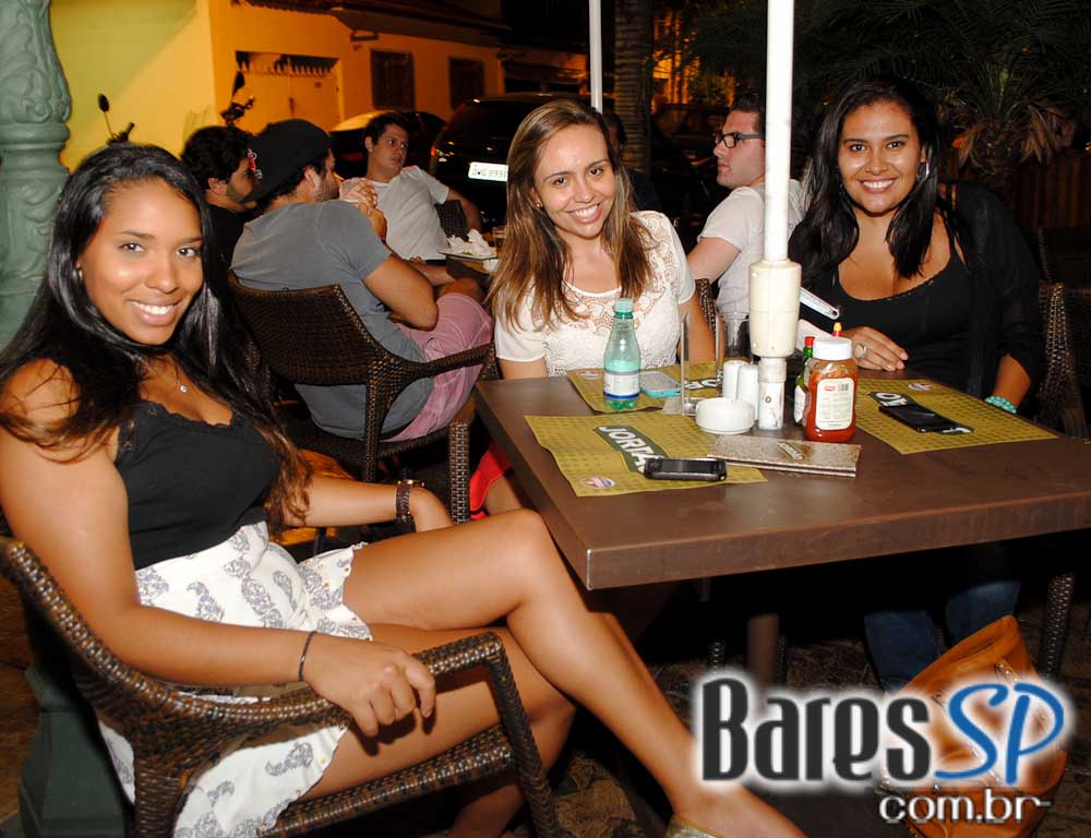 Jordão Bar ofereceu Happy Hour com chope gelado e petiscos Jordão Bar ofereceu Happy Hour com chope gelado e petiscos