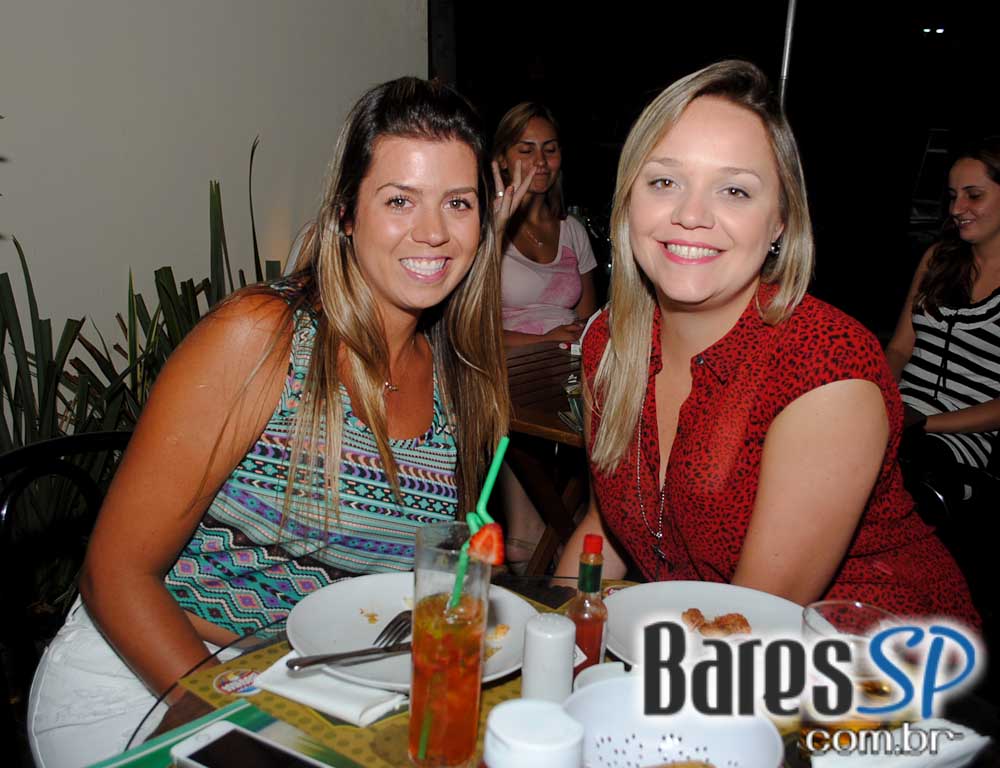 Jordão Bar ofereceu Happy Hour com chope gelado e petiscos Jordão Bar ofereceu Happy Hour com chope gelado e petiscos