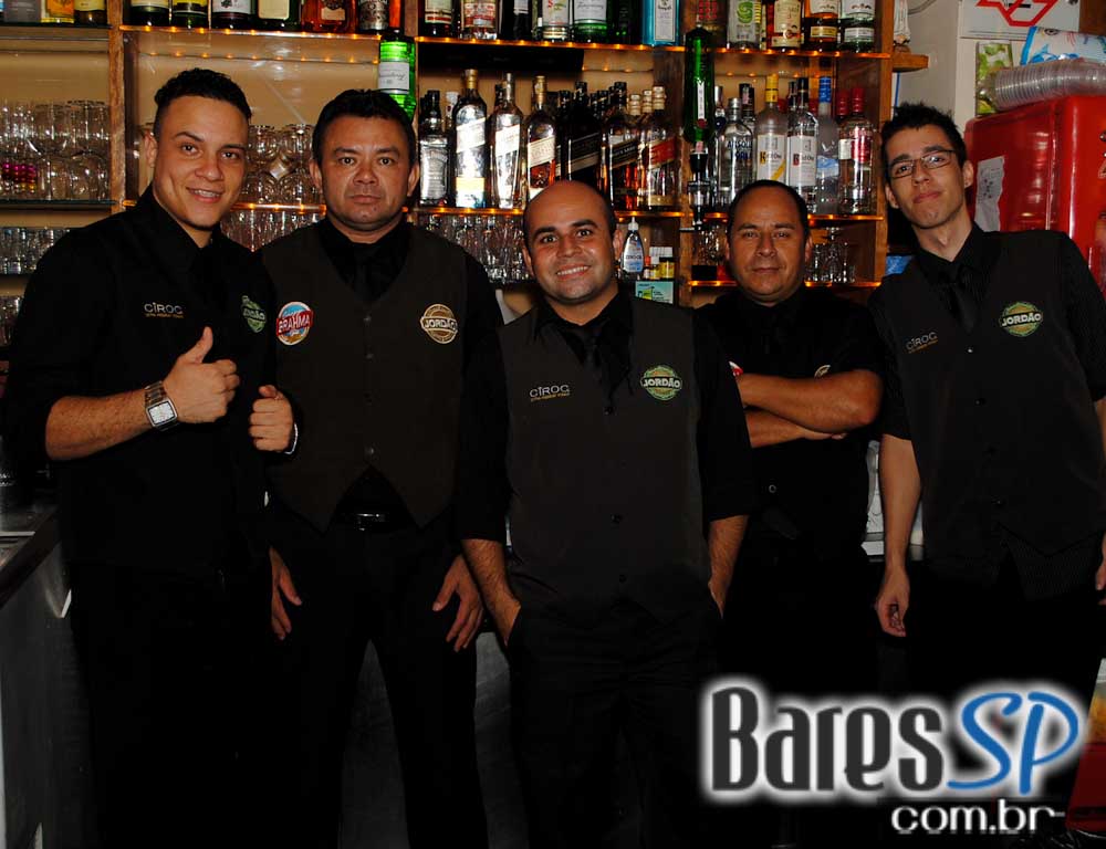Jordão Bar ofereceu Happy Hour com chope gelado e petiscos Jordão Bar ofereceu Happy Hour com chope gelado e petiscos