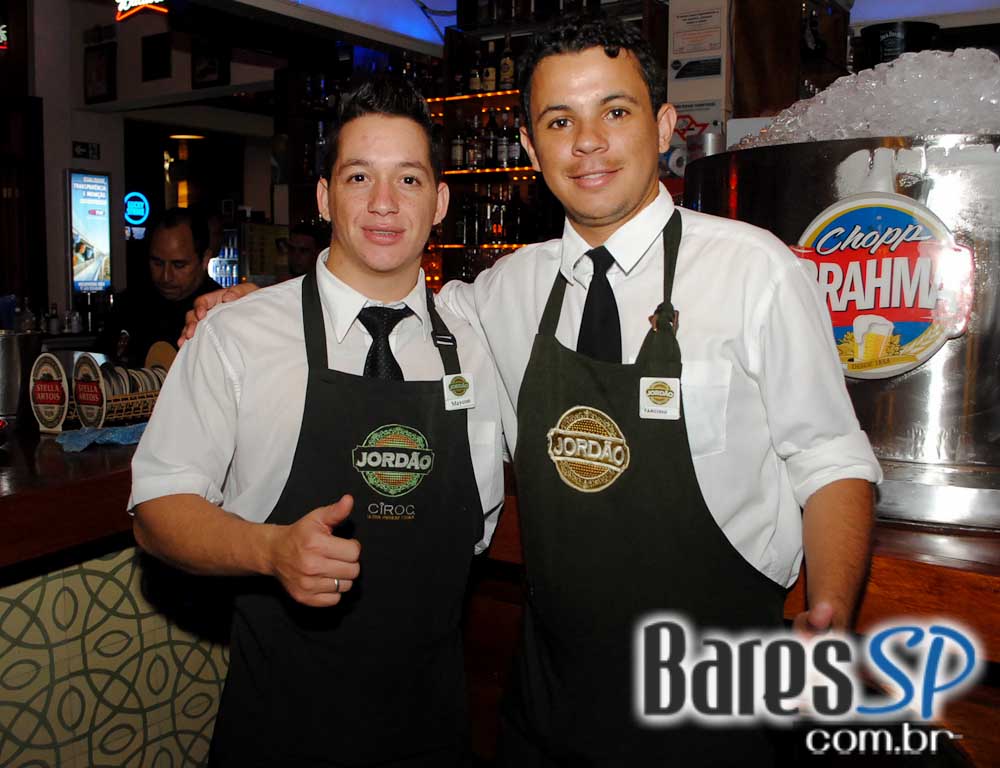 Jordão Bar ofereceu Happy Hour com chope gelado e petiscos Jordão Bar ofereceu Happy Hour com chope gelado e petiscos