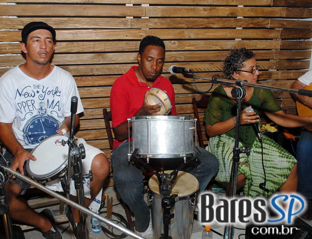 Patropi Bar e Restaurante recebeu na sexta o Grupo Contraste Patropi Bar e Restaurante recebeu na sexta o Grupo Contraste