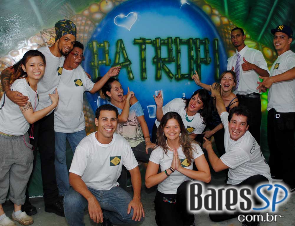 Patropi Bar e Restaurante recebeu na sexta o Grupo Contraste Patropi Bar e Restaurante recebeu na sexta o Grupo Contraste