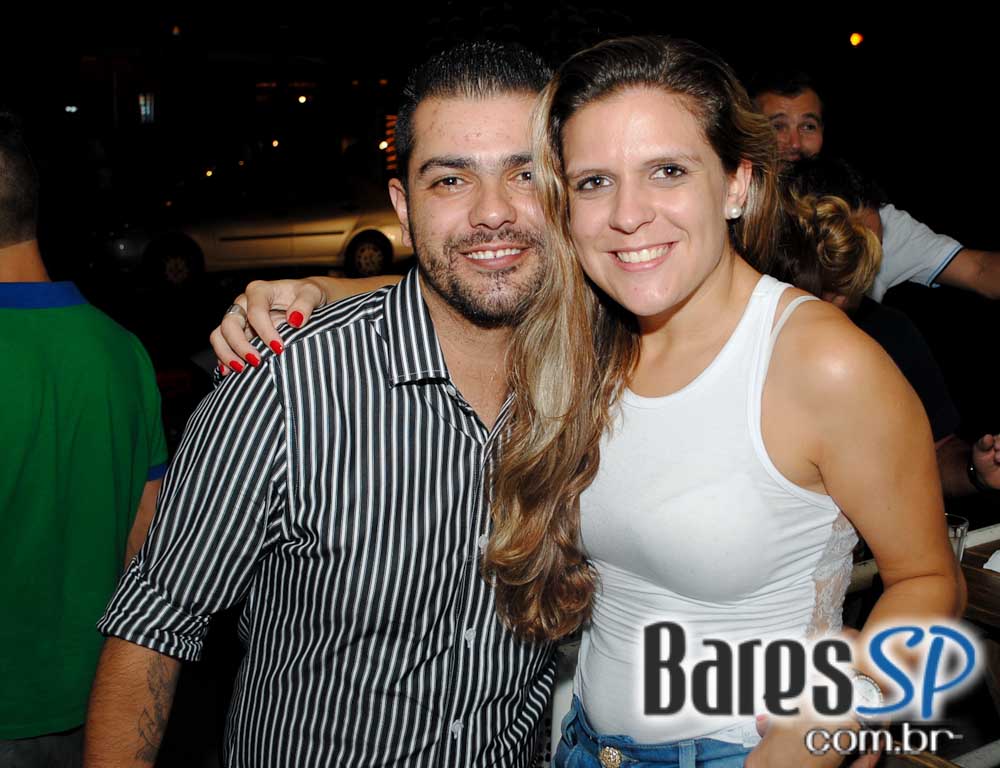 Patropi Bar e Restaurante recebeu na sexta o Grupo Contraste Patropi Bar e Restaurante recebeu na sexta o Grupo Contraste