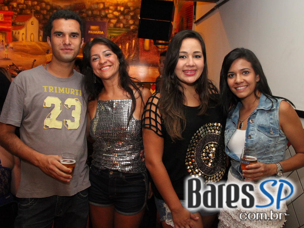 Boteco da Villa inaugurou neste domingo com muito samba e pagode Boteco da Villa inaugurou neste domingo com muito samba e pagode