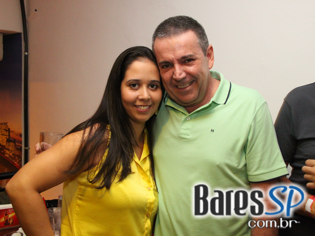 Boteco da Villa inaugurou neste domingo com muito samba e pagode Boteco da Villa inaugurou neste domingo com muito samba e pagode