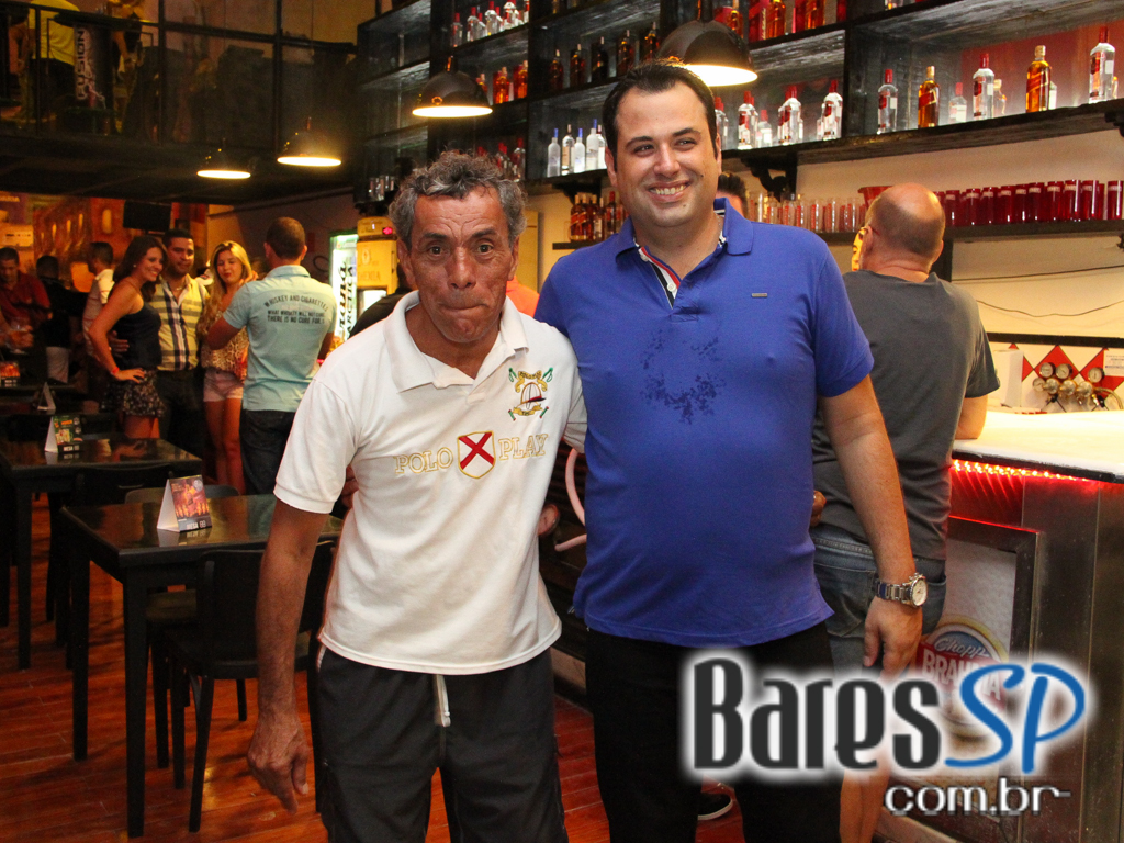 Boteco da Villa inaugurou neste domingo com muito samba e pagode Boteco da Villa inaugurou neste domingo com muito samba e pagode