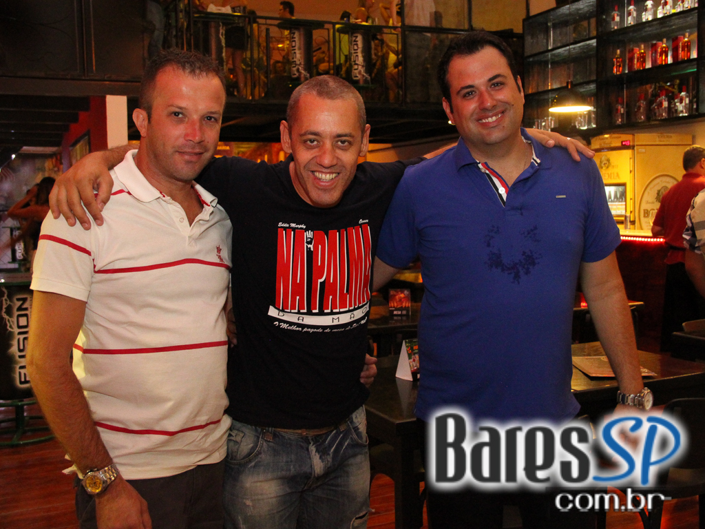 Boteco da Villa inaugurou neste domingo com muito samba e pagode Boteco da Villa inaugurou neste domingo com muito samba e pagode