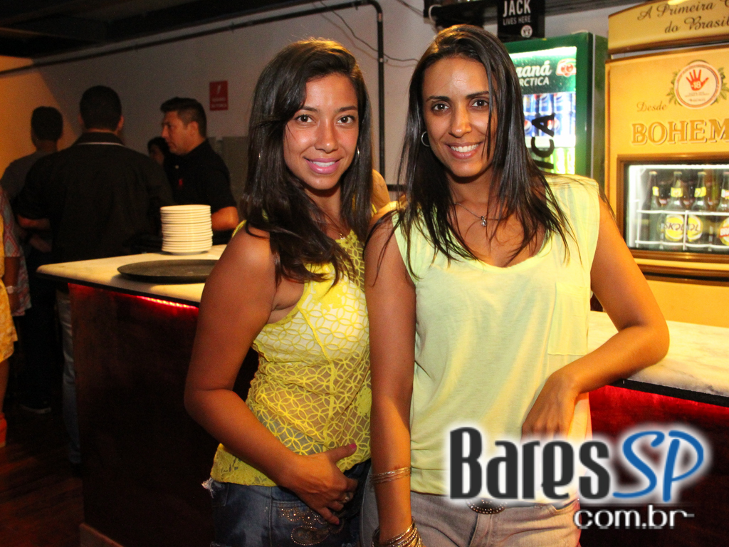 Boteco da Villa inaugurou neste domingo com muito samba e pagode Boteco da Villa inaugurou neste domingo com muito samba e pagode