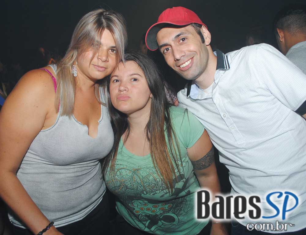 Festa Glow Party com participação de Scheila Carvalho na The L Festa Glow Party com participação de Scheila Carvalho na The L