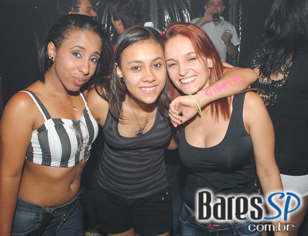 Festa Glow Party com participação de Scheila Carvalho na The L Festa Glow Party com participação de Scheila Carvalho na The L