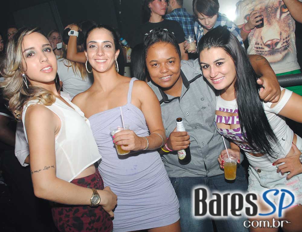 Festa Glow Party com participação de Scheila Carvalho na The L Festa Glow Party com participação de Scheila Carvalho na The L