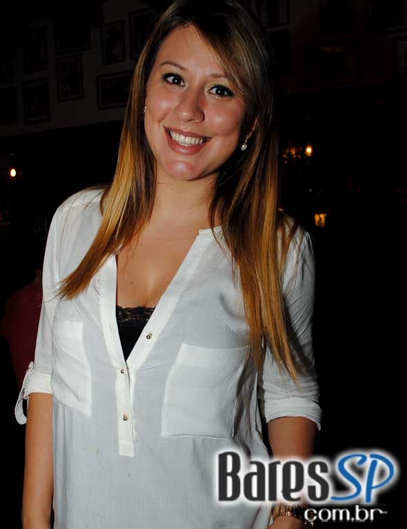 Salve Jorge Bar Itaim ofereceu Galetinho na Brasa e cervejas para o happy hour Salve Jorge Bar Itaim ofereceu Galetinho na Brasa e cervejas para o happy hour