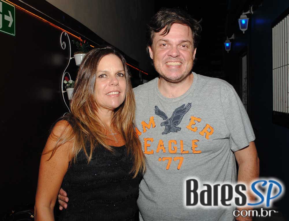 Vila Moema apresentou ambiente descontraído com DJs residentes Vila Moema apresentou ambiente descontraído com DJs residentes