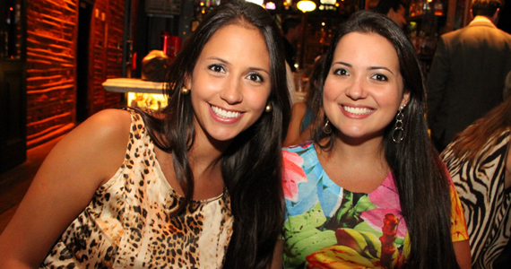 Bar Eu Tu Eles ofereceu petiscos tradicionais, porções e bebidas variadas para o happy hour