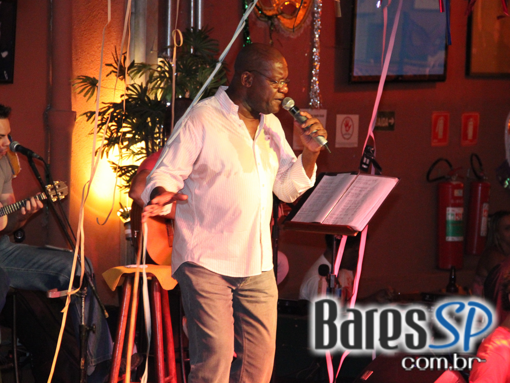 Neguinho da Beija Flor é a atração de quinta-feira no Traço de União Neguinho da Beija Flor é a atração de quinta-feira no Traço de União