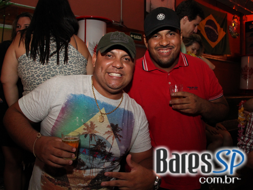 Neguinho da Beija Flor é a atração de quinta-feira no Traço de União Neguinho da Beija Flor é a atração de quinta-feira no Traço de União