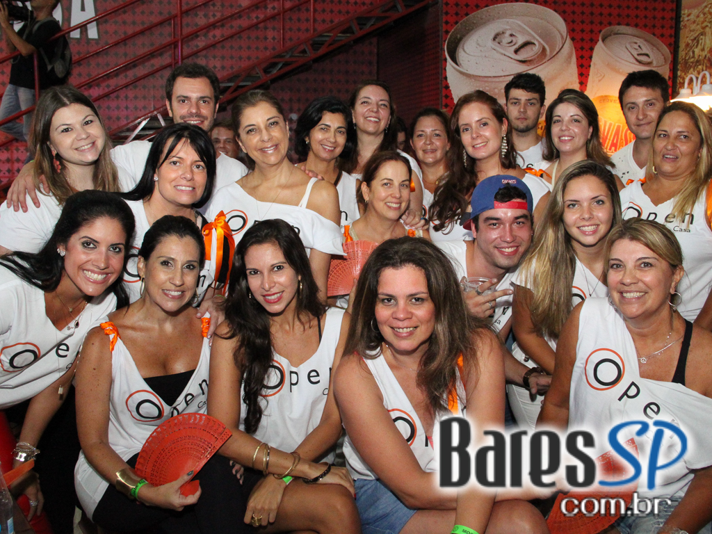 G.R.C. Escola de Samba Mocidade Alegre realizou ensaio geral em sua quadra no sábado G.R.C. Escola de Samba Mocidade Alegre realizou ensaio geral em sua quadra no sábado