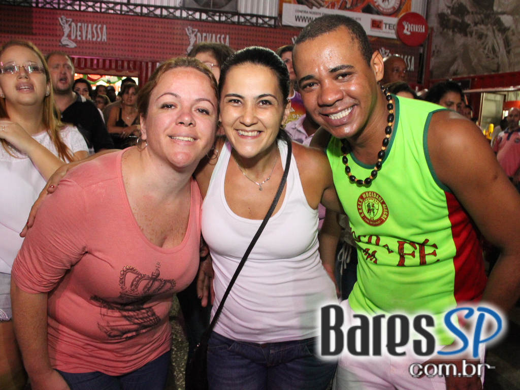 G.R.C. Escola de Samba Mocidade Alegre realizou ensaio geral em sua quadra no sábado G.R.C. Escola de Samba Mocidade Alegre realizou ensaio geral em sua quadra no sábado