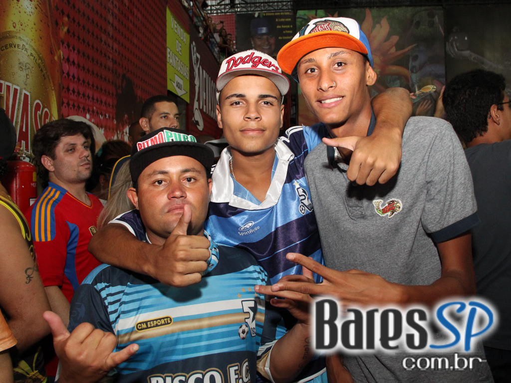 G.R.C. Escola de Samba Mocidade Alegre realizou ensaio geral em sua quadra no sábado G.R.C. Escola de Samba Mocidade Alegre realizou ensaio geral em sua quadra no sábado