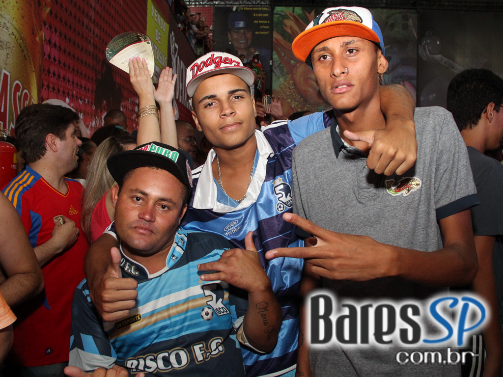 G.R.C. Escola de Samba Mocidade Alegre realizou ensaio geral em sua quadra no sábado G.R.C. Escola de Samba Mocidade Alegre realizou ensaio geral em sua quadra no sábado