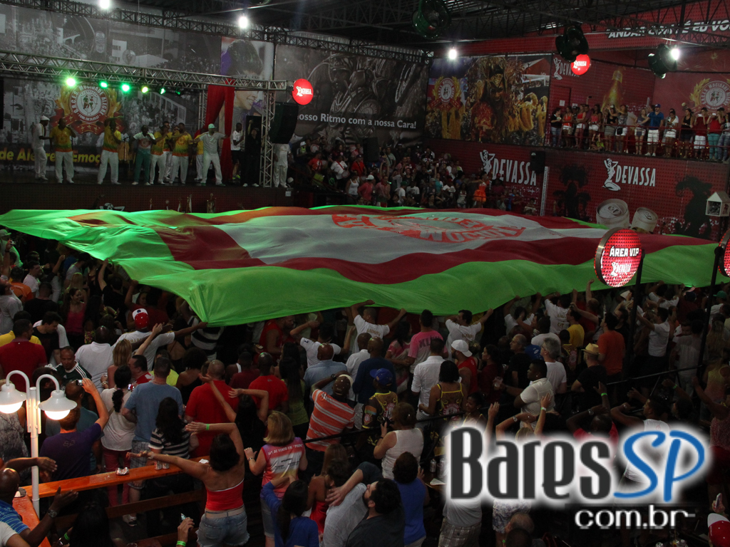 G.R.C. Escola de Samba Mocidade Alegre realizou ensaio geral em sua quadra no sábado G.R.C. Escola de Samba Mocidade Alegre realizou ensaio geral em sua quadra no sábado