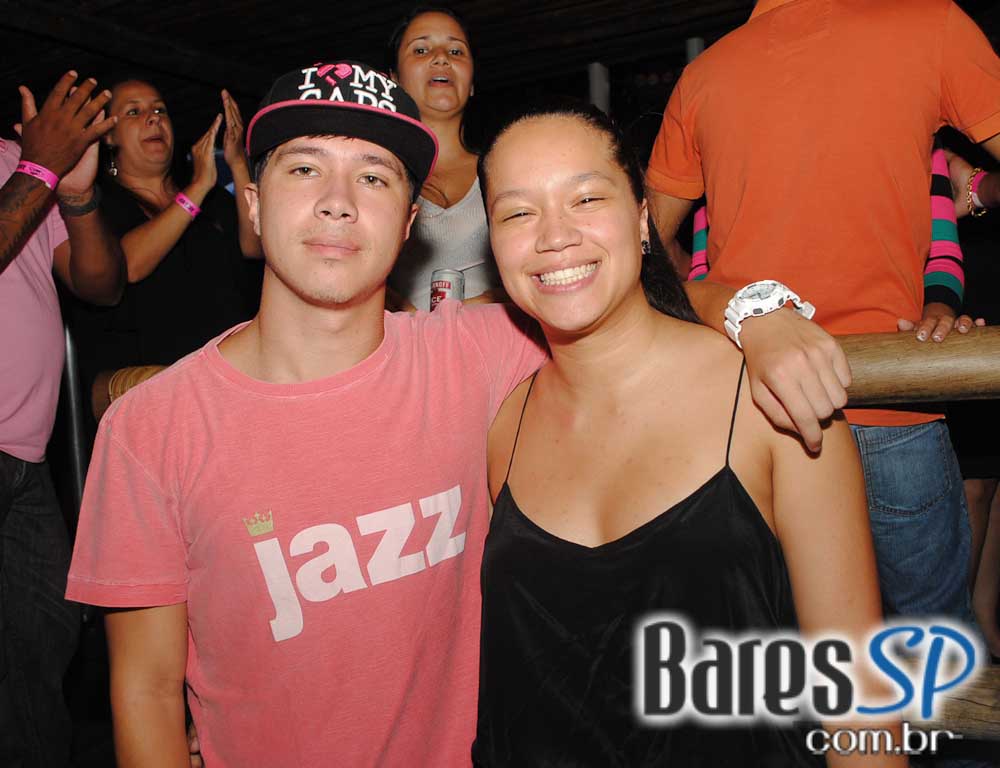 Péricles estreou happy hour Jun Daiti com show no Santa Aldeia Péricles estreou happy hour Jun Daiti com show no Santa Aldeia